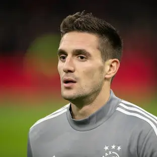 Dušan Tadić: Playmaker Serba Bisa yang Memimpin Lini Serang Serbia